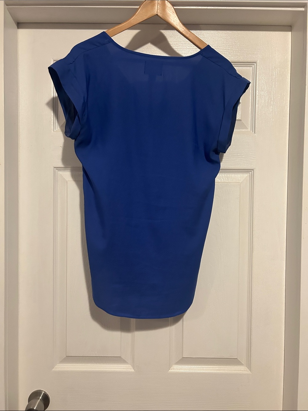 Simply Styled Blue Zip-Front Cap Sleeve Blouse - Picture 3 of 3